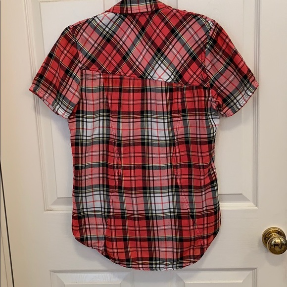 Junior’s Volcom Short Sleeve Plaid Snap Top Size M - Picture 8 of 10